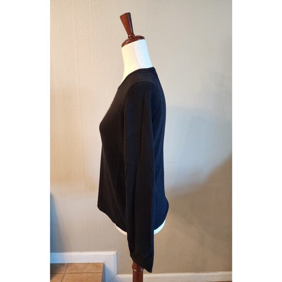 Real Clothes Silk Cashmere Black Crewneck Sweater Winter Snowflake SZ Medium - Picture 2 of 9